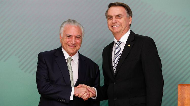 Declaração à Nação, de Bolsonaro, foi escrita por Michel Temer