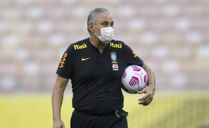 Tite se encanta com Arena da Amazônia e lança dupla Neymar-Gabriel Jesus em Manaus
