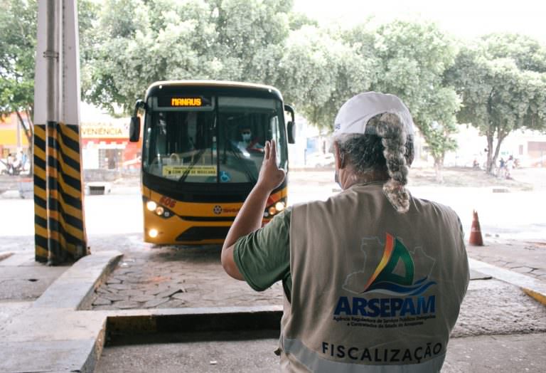 Mais de 11 mil pessoas já deixaram Manaus com destino ao interior do AM