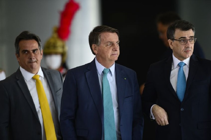 Filiação de Bolsonaro no PP está próxima, segundo dirigentes