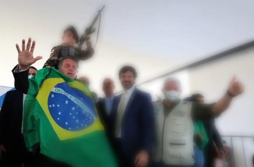 Bolsonaro pode sofrer sanções da ONU por uso de criança com arma de brinquedo em evento