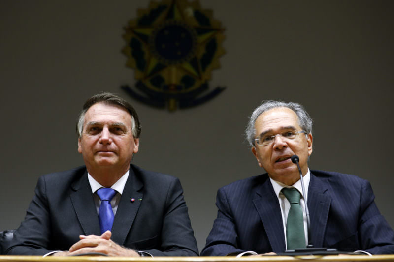 Guedes vai acompanhar Bolsonaro no encontro do G20 em Roma