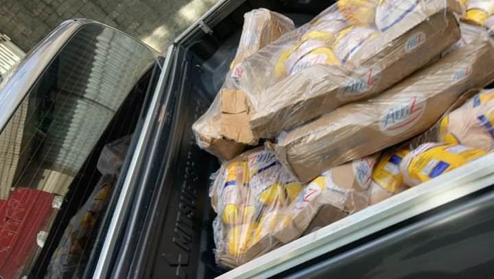 Cerca de 600 kg de frango estragados são encontrados à venda em Manaus