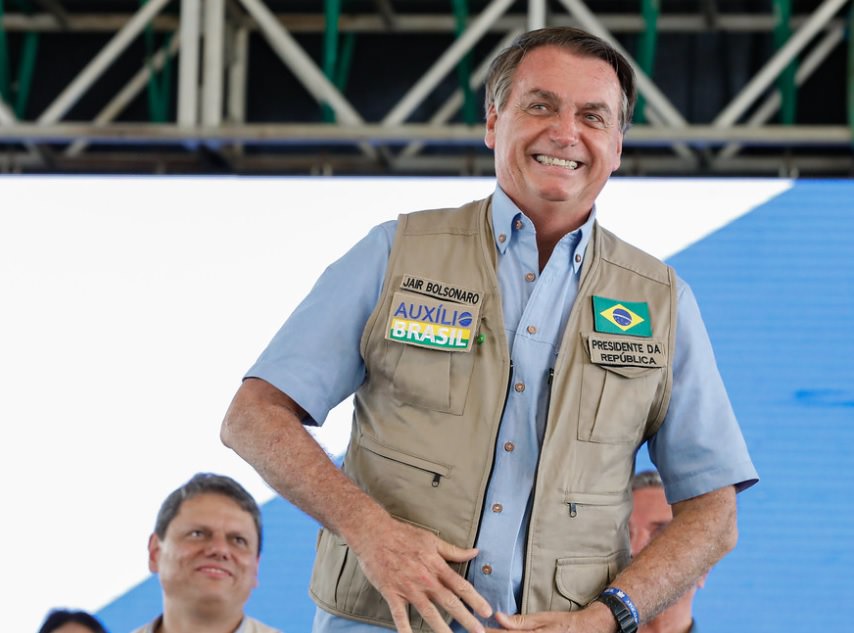 Bolsonaro diz que já está imune e não tomará a vacina contra a covid