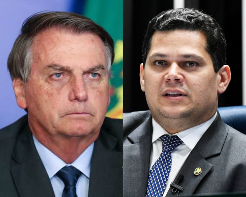 Por atraso na sabatina de Mendonça, Bolsonaro diz que Alcolumbre não segue a Constituição