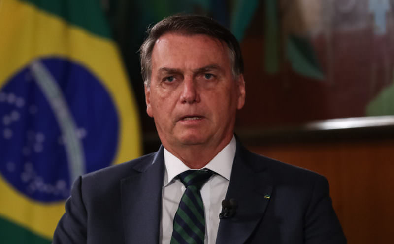CPI aprova pedido para quebrar sigilo telemático de Bolsonaro
