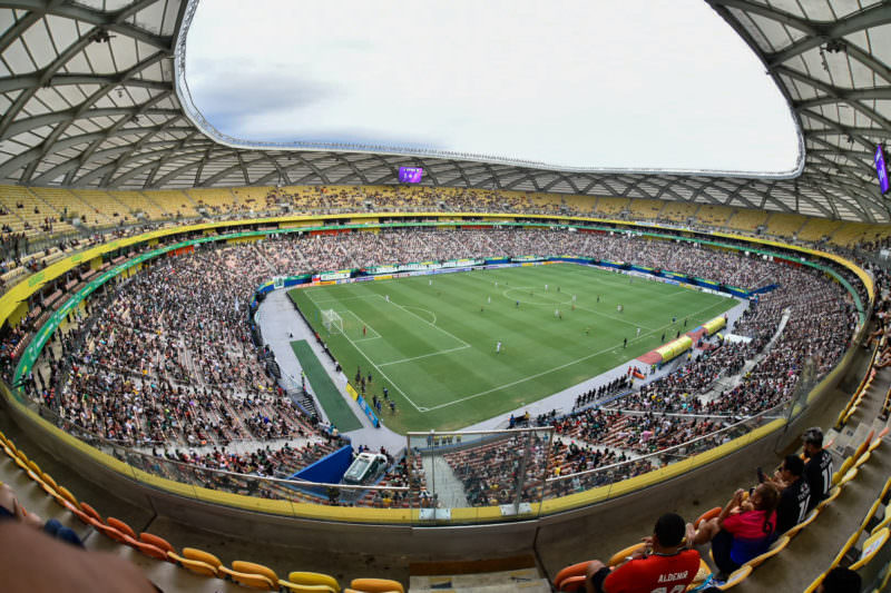 Sem poder receber jogos à noite, Arena da Amazônia terá refletores