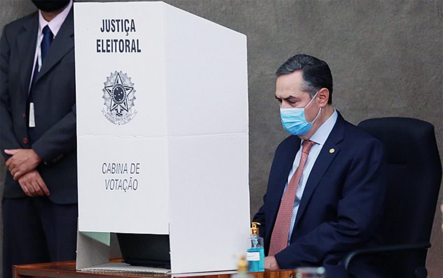 Em Palestra, Luís Barroso fala em nova guerra contra fake news em 2022