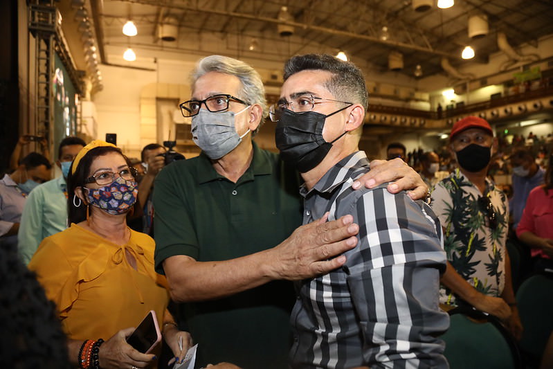 David e Pauderney pagam milhões em contratos com empresas da família Vieitas