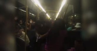 Vídeo: criminosos armados ameaçam matar passageiros no 640: 'a bala vai cantar'