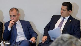 Alcolumbre marca sabatina de André Mendonça para dia 1º