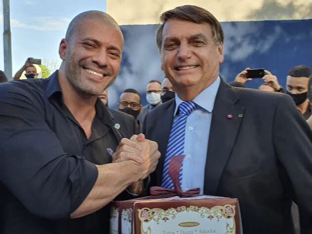 Daniel Silveira revela que Bolsonaro não o abandonou: ‘fez tudo o que pôde’
