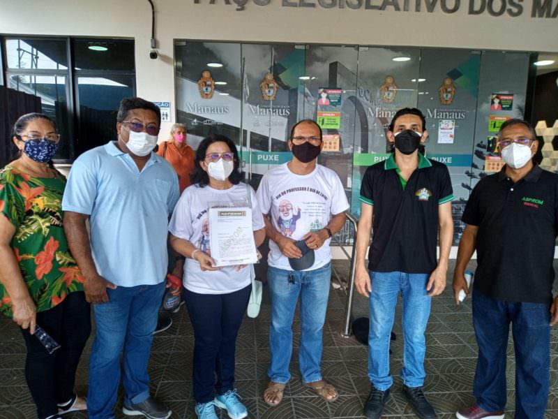 Professores vão à CMM pedir emendas para garantir reajuste salarial em 2022