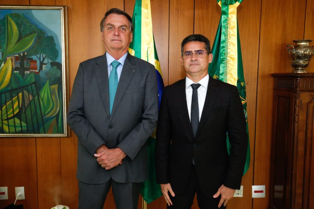 Vídeo: David Almeida vai a Brasília receber R$ 1,2 bilhão prometido por Bolsonaro