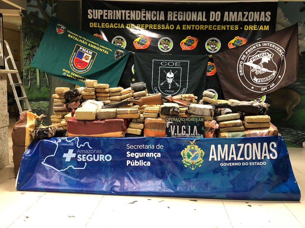 Mais de uma tonelada de droga é apreendida no Amazonas; veja vídeo