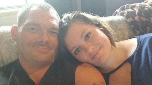 Pai se casa com filha após competição entre irmãs para manter relação sexual com ele