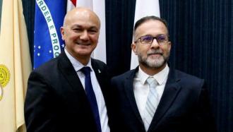 Chico Preto dispara contra Coronel Menezes: 'se tiver juízo desiste do Senado'