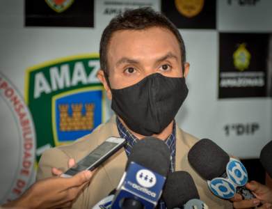 Cabo da PM é presa suspeita de cobrar R$ 20 mil para liberar veículo de casal em Manaus