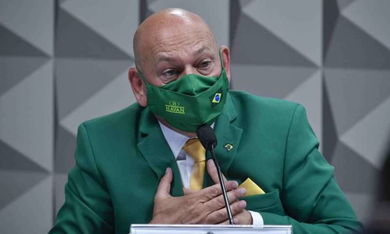 Luciano Hang nega ter defendido golpe e critica operação: 'fui tratado como bandido'