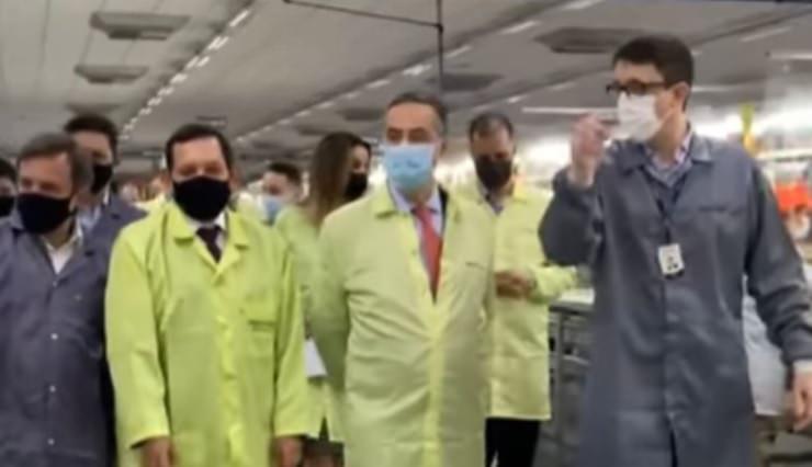 Em Manaus, Barroso apresenta novo modelo de urna eletrônica: 'não tem como fraudar'