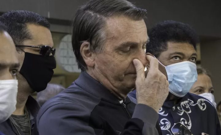 STF exige teste negativo de Covid para Bolsonaro acompanhar posse de Mendonça