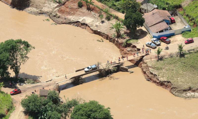 Chuvas fortes causam 17 mortes na Bahia e deixam 4,2 mil pessoas desabrigadas