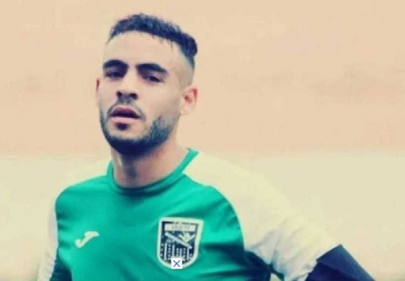 Jogador morre após pancada na cabeça durante partida na Argélia