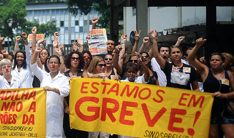 Servidores públicos federais anunciam paralisações em janeiro por reajuste salarial