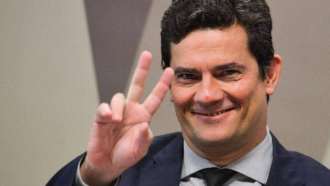 Moro avisa que vai dizer quanto ganhou da A&M nesta sexta-feira