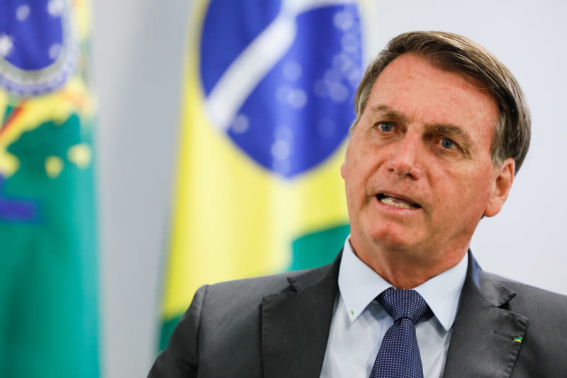 Bolsonaro 'gazeta' depoimento na PF e manda substituto em seu lugar