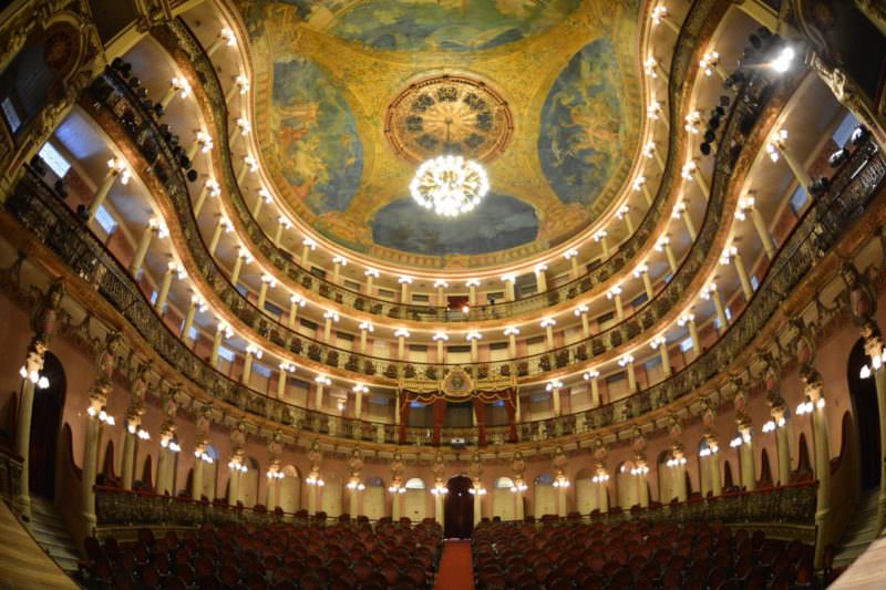 Teatro Amazonas recebe Festival de Cinema 'Olhar do Norte'