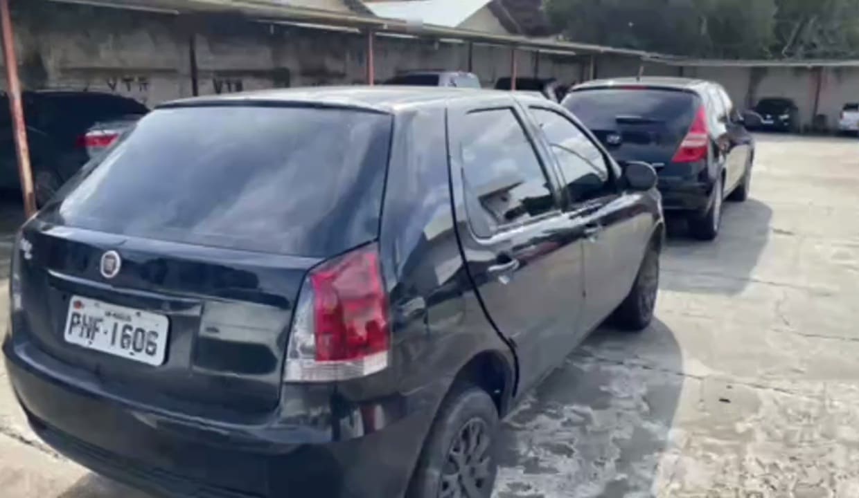 Trio que alugava carros para realizar assaltos é preso após perseguição policial