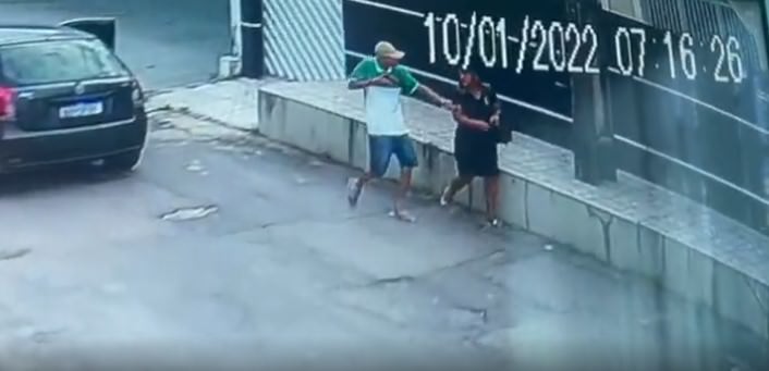 Vídeo: mulher reage a assalto na zona Centro-Sul de Manaus