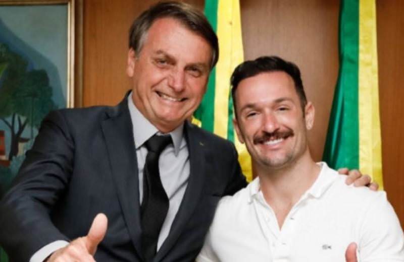 Diego Hypólito se defende após foto ao lado de Bolsonaro: ‘não sou bolsominion’