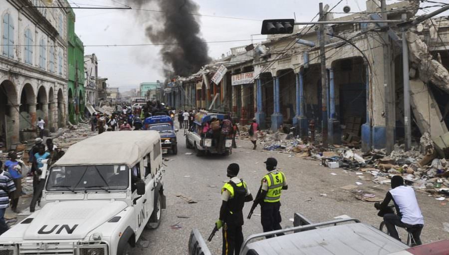 Jornalistas são queimados vivos por grupo criminoso no Haiti