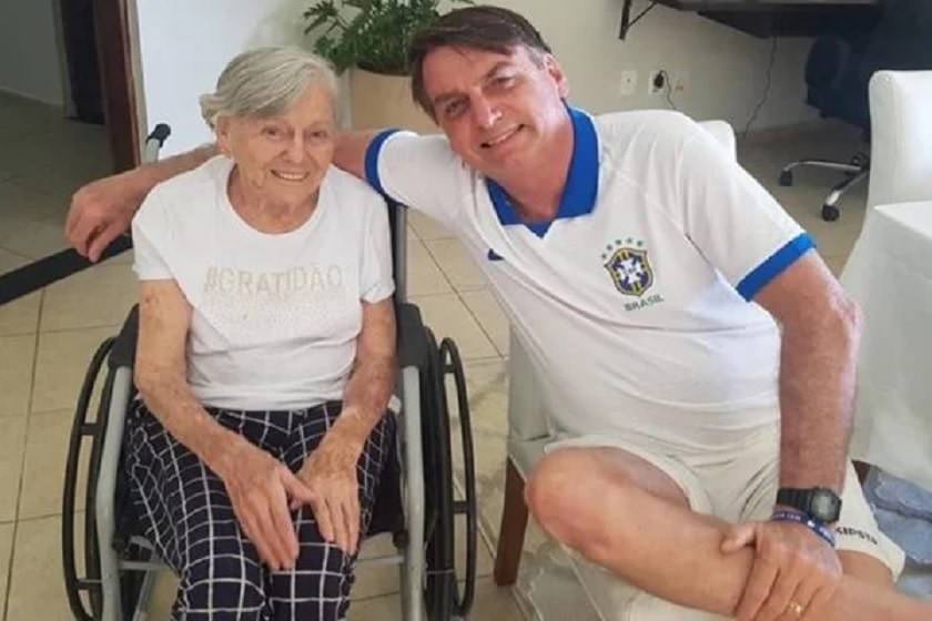 Urgente: mãe de Bolsonaro morre aos 94 anos