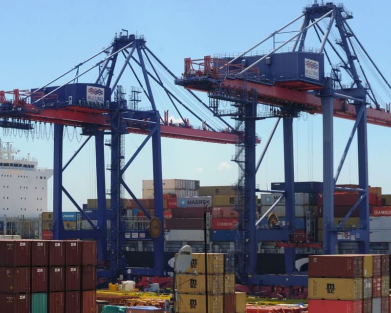 Ministério projeta superávit comercial de US$ 79,4 bi em 2022