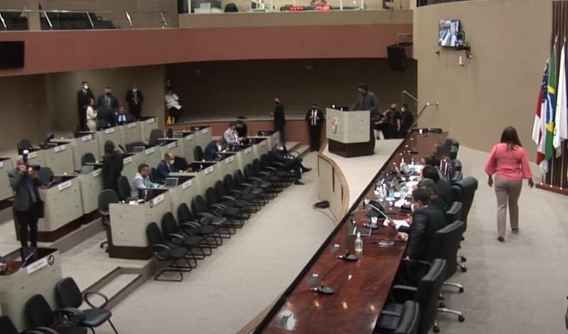 Vereadores aprovam reajuste para servidores da Semef e PGM