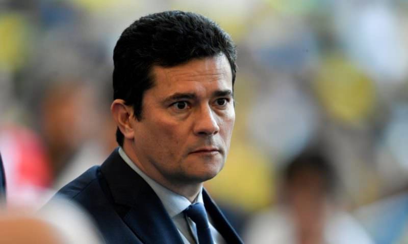 'Não tenho rabo preso', diz Moro em nova crítica a Lula e Bolsonaro