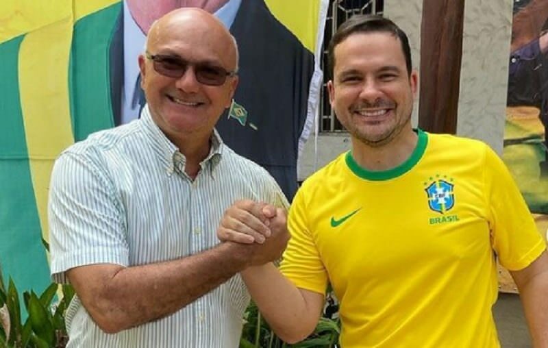 Com Menezes e Alberto Neto, Direita se articula no Amazonas