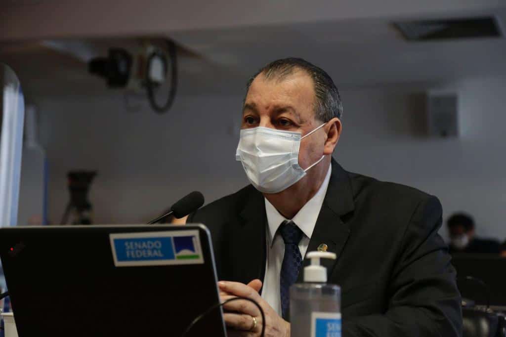 Proposta de redução de IPI ameaça Polo Industrial de Manaus, alerta Senador Omar