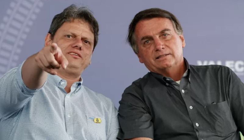 Aliados de Bolsonaro defendem Tarcísio no Republicanos na disputa por SP