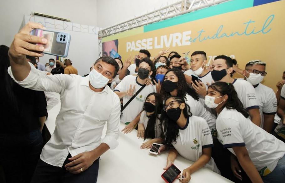 Passe Livre Estudantil começa a valer nesta segunda-feira em Manaus