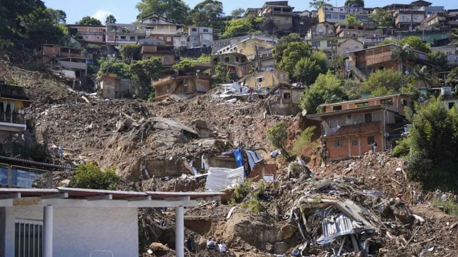 Tragédia em Petrópolis já deixou mais de 150 mortos