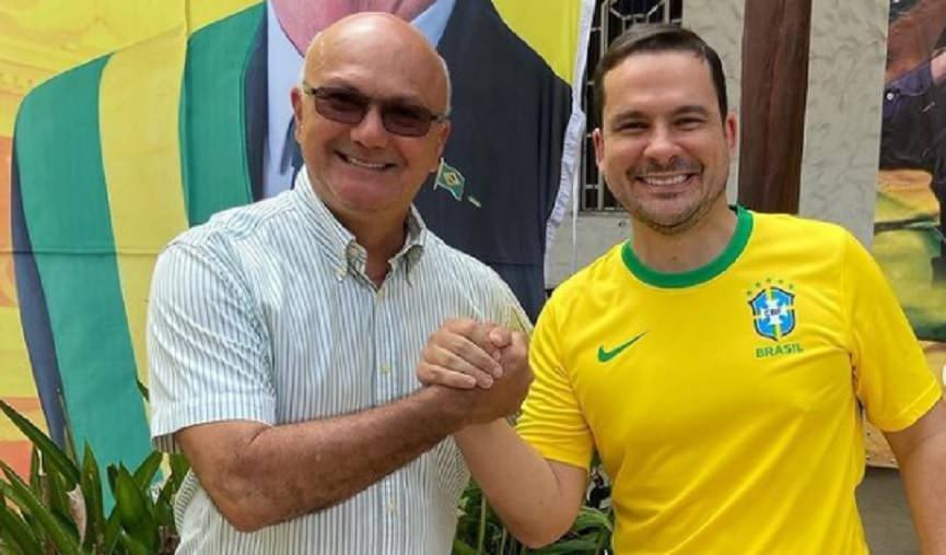 Com Menezes e Alberto Neto, Direita se articula no Amazonas