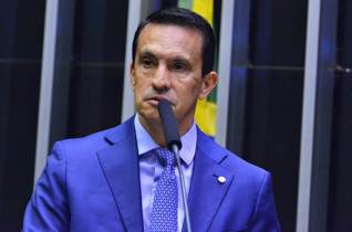 Deputado federal Sidney Leite será ouvido em audiência de ação penal por suposta corrupção eleitoral no TRE-AM