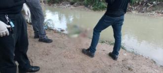 Homem é torturado até a morte e corpo é jogado em igarapé em Manaus