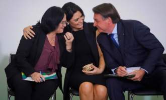Damares fecha acordo com chapa para ser candidata ao Senado