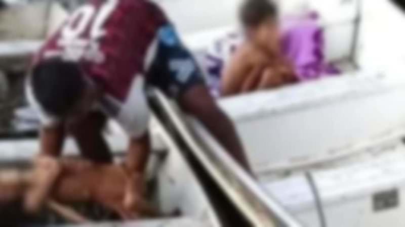 Quadro grave: irmãos encontrados após quase 30 dias na floresta se alimentaram apenas de água da chuva