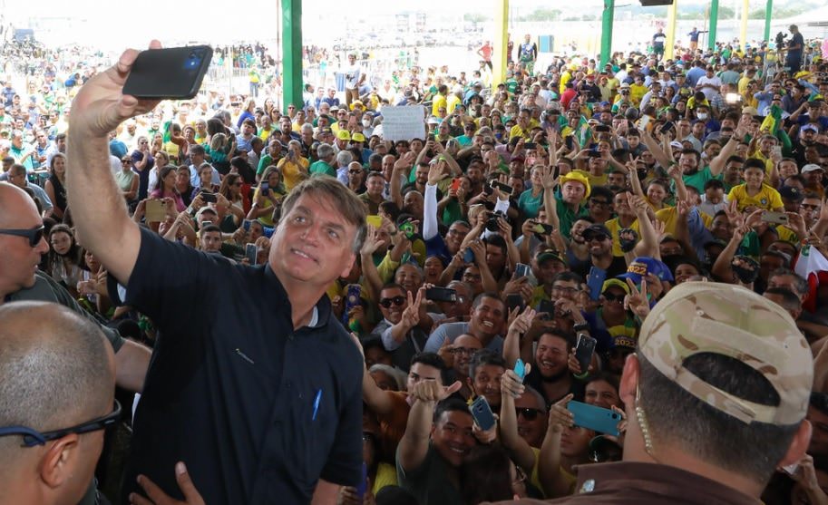 Bolsonaro: 'Não serão dois ou três que decidirão', diz sobre contagem de votos